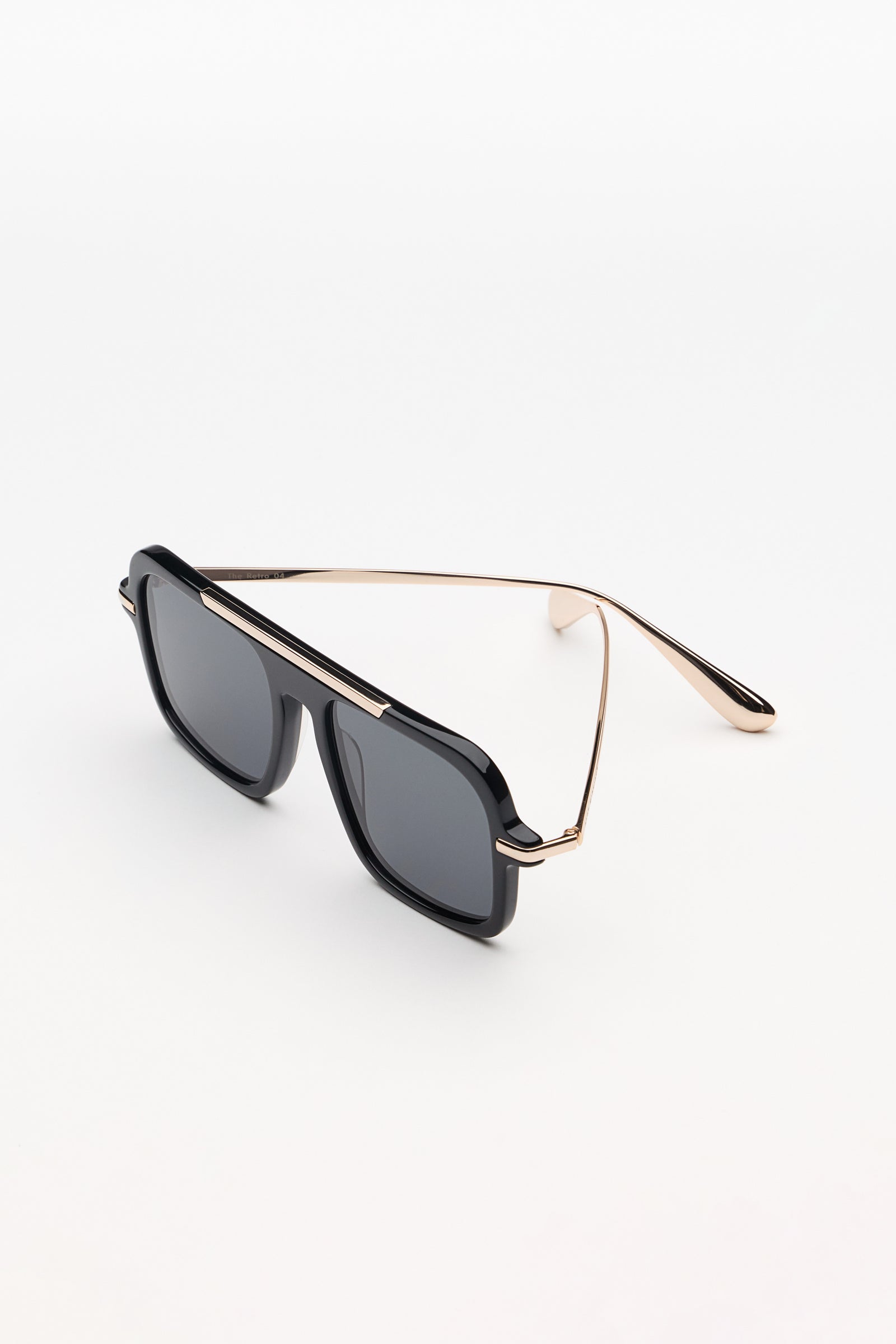 Past Midnight The Retro Black.