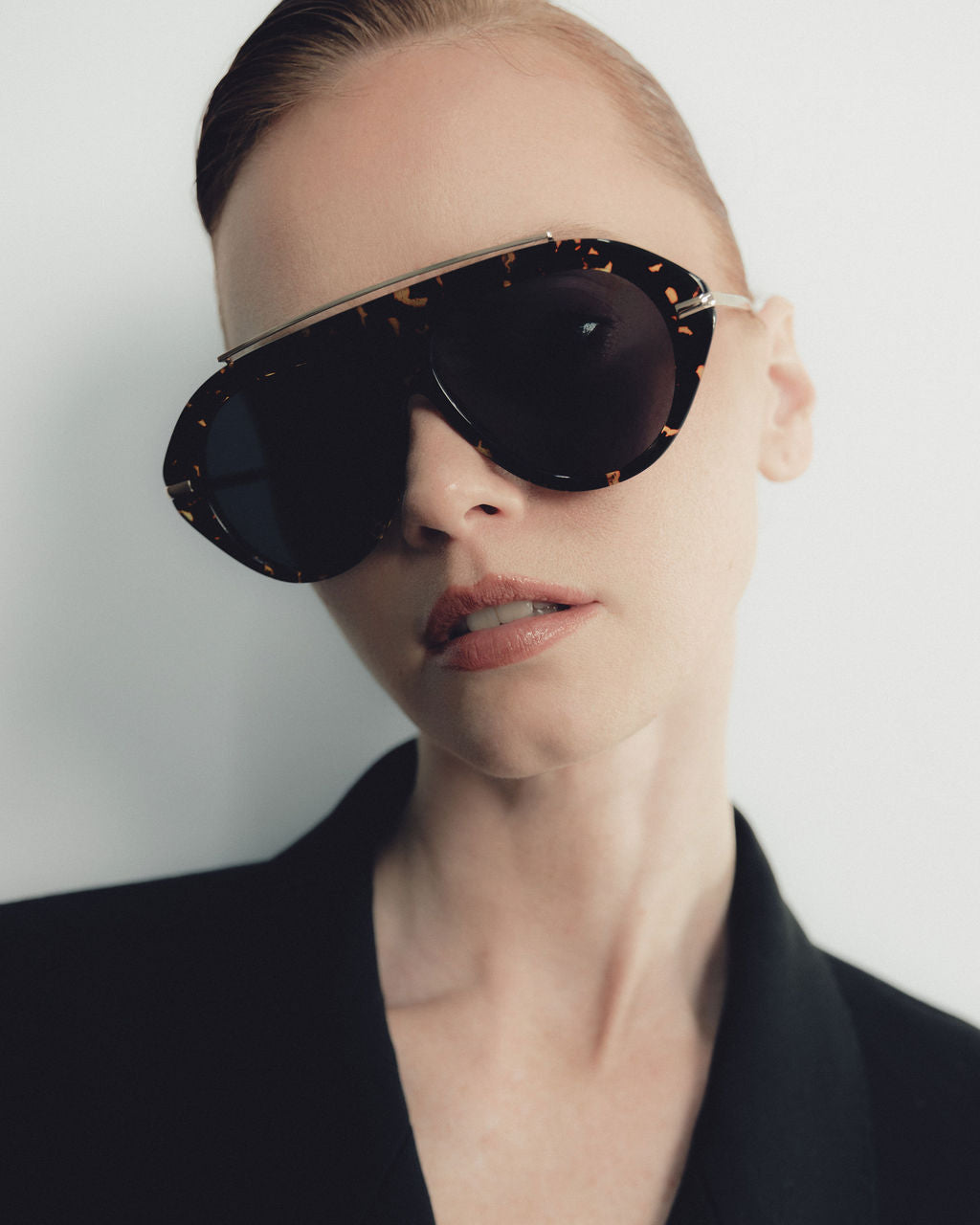 The Icon 2.0 Sunglasses in Marble – Past Midnight