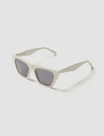 The Classic - White